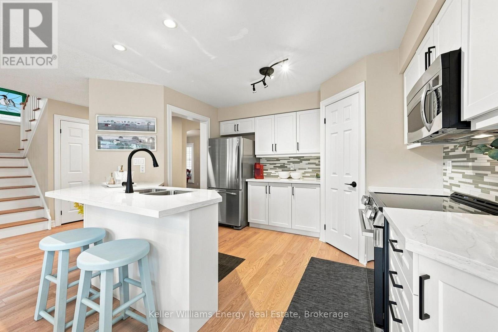 442 MEADOW STREET - Image 3