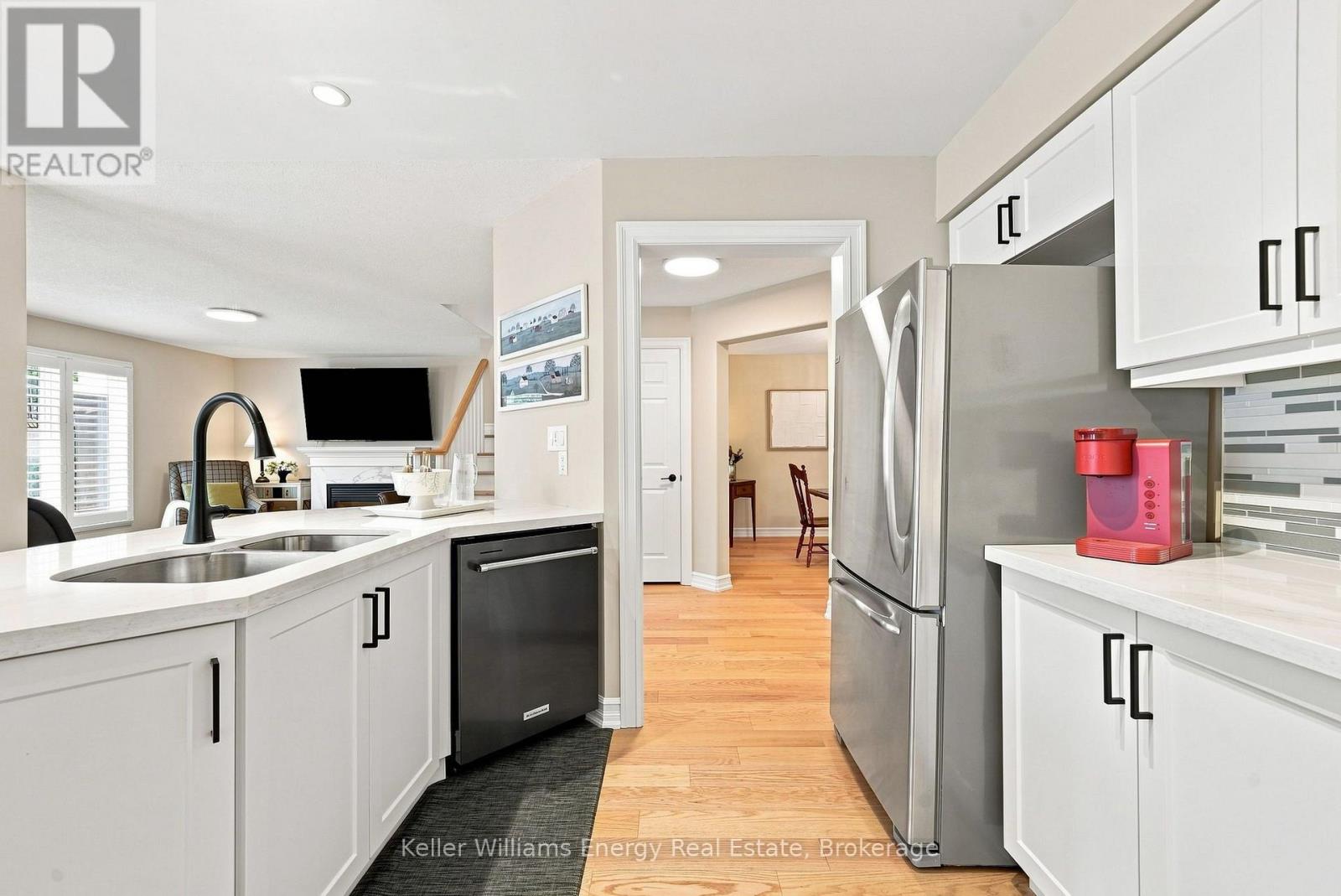 442 MEADOW STREET - Image 7
