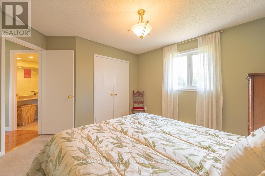 20 FERGUSON PLACE - Image 13