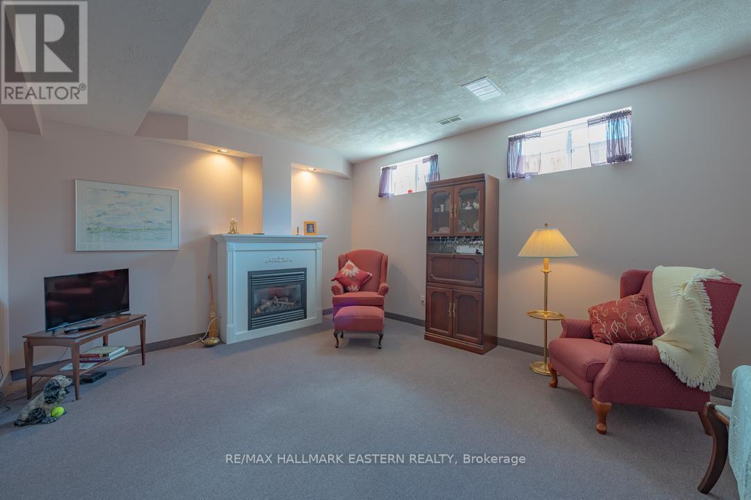 20 FERGUSON PLACE - Image 20