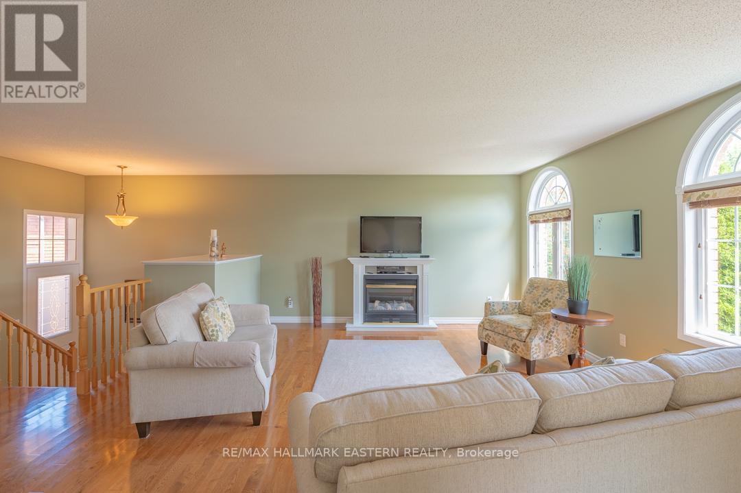 20 FERGUSON PLACE - Image 6