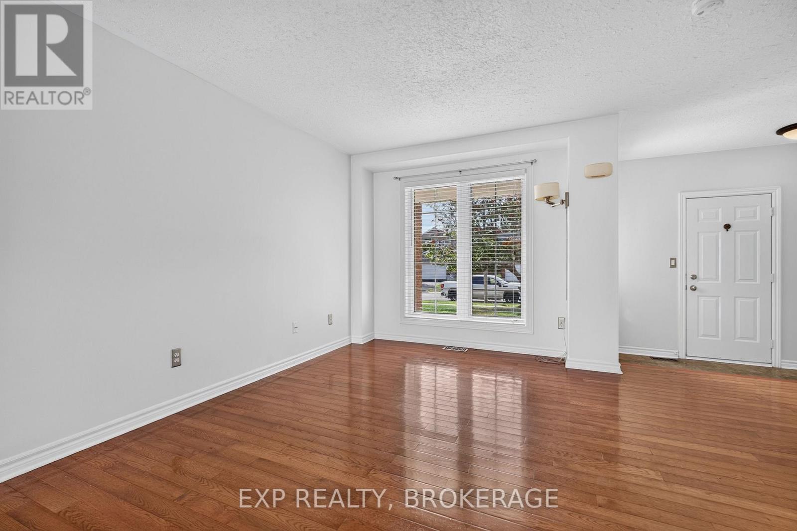 1896 BERRYWOOD CRESCENT - Image 7