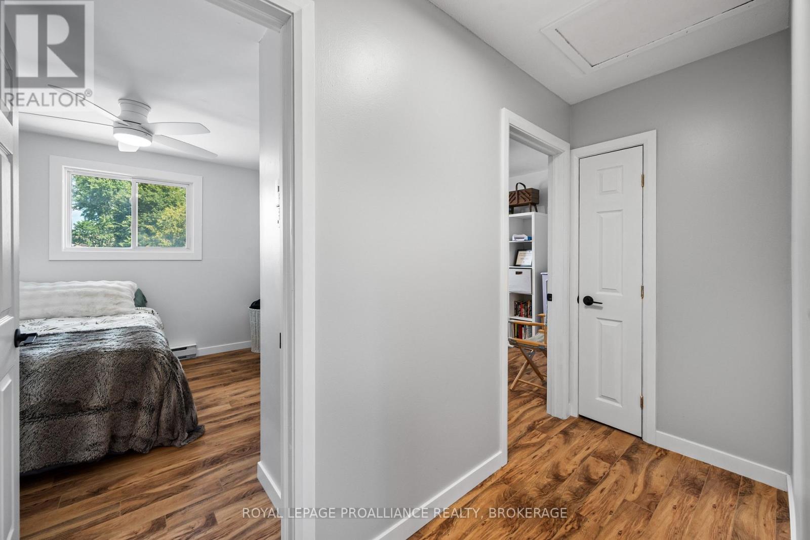 46 ROSEMUND CRESCENT - 17