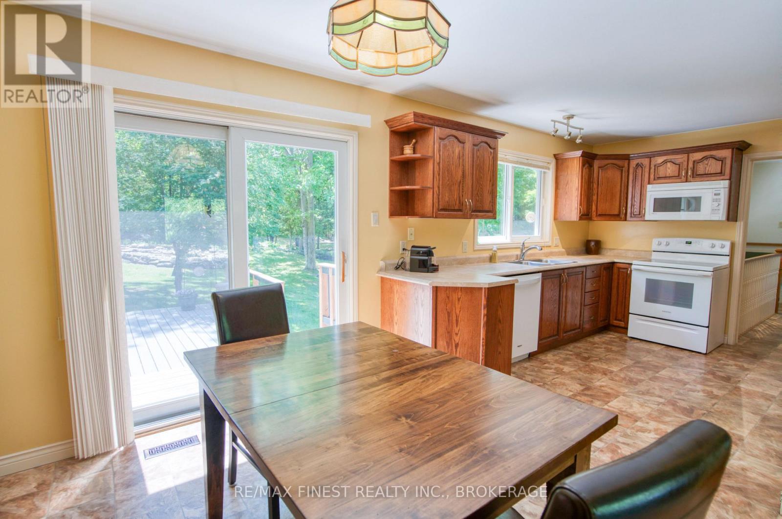5895 DAVEY DRIVE - 8
