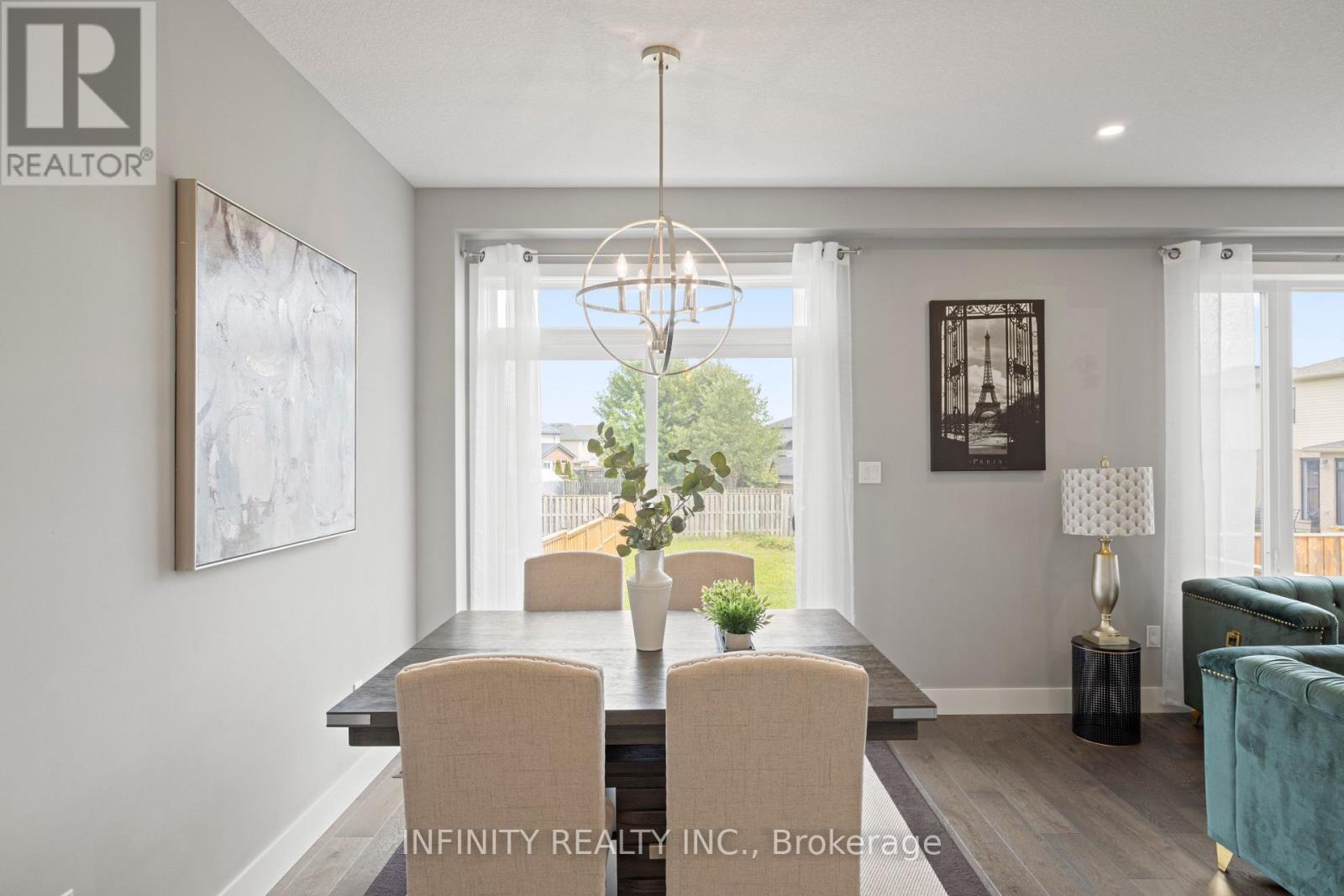 3 bedroom Single Family interior view, 2460 Irish Moss Road, London South (South U), Ontario