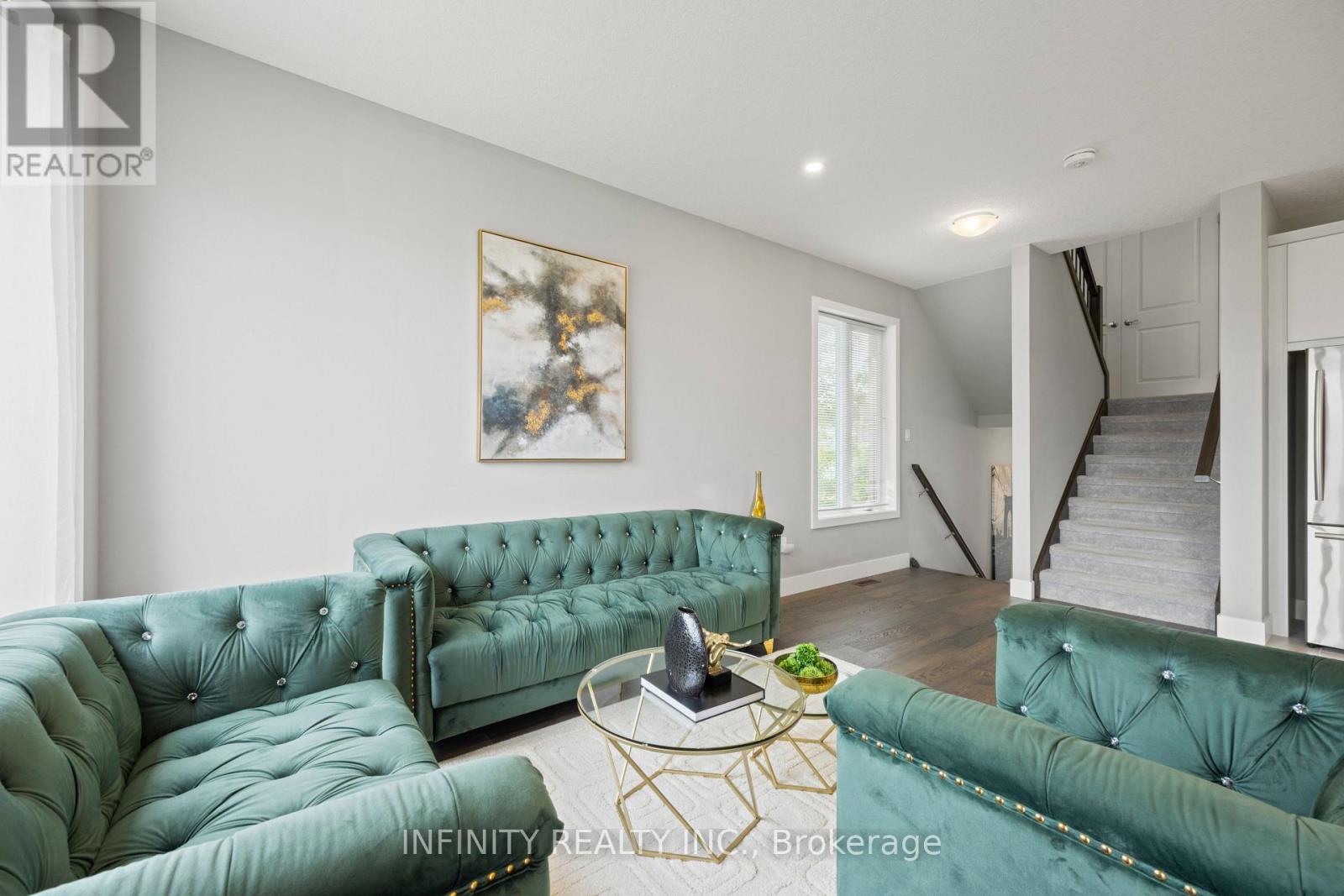 3 bedroom Single Family interior view, 2460 Irish Moss Road, London South (South U), Ontario