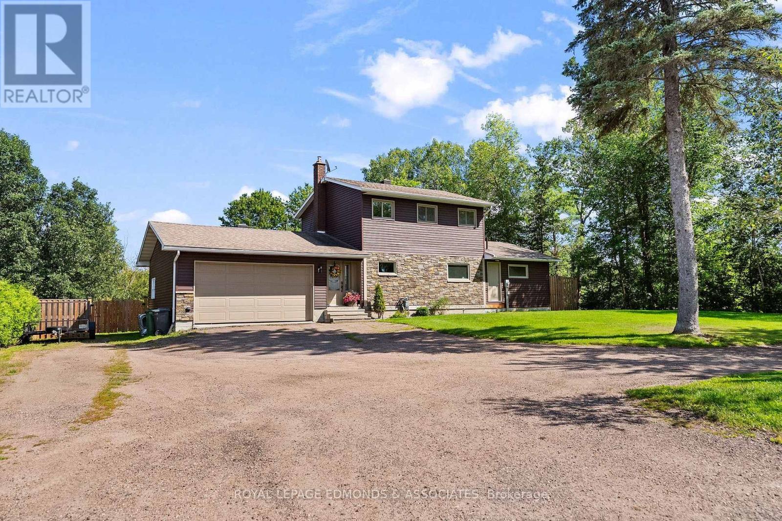 11946 ROUND LAKE ROAD