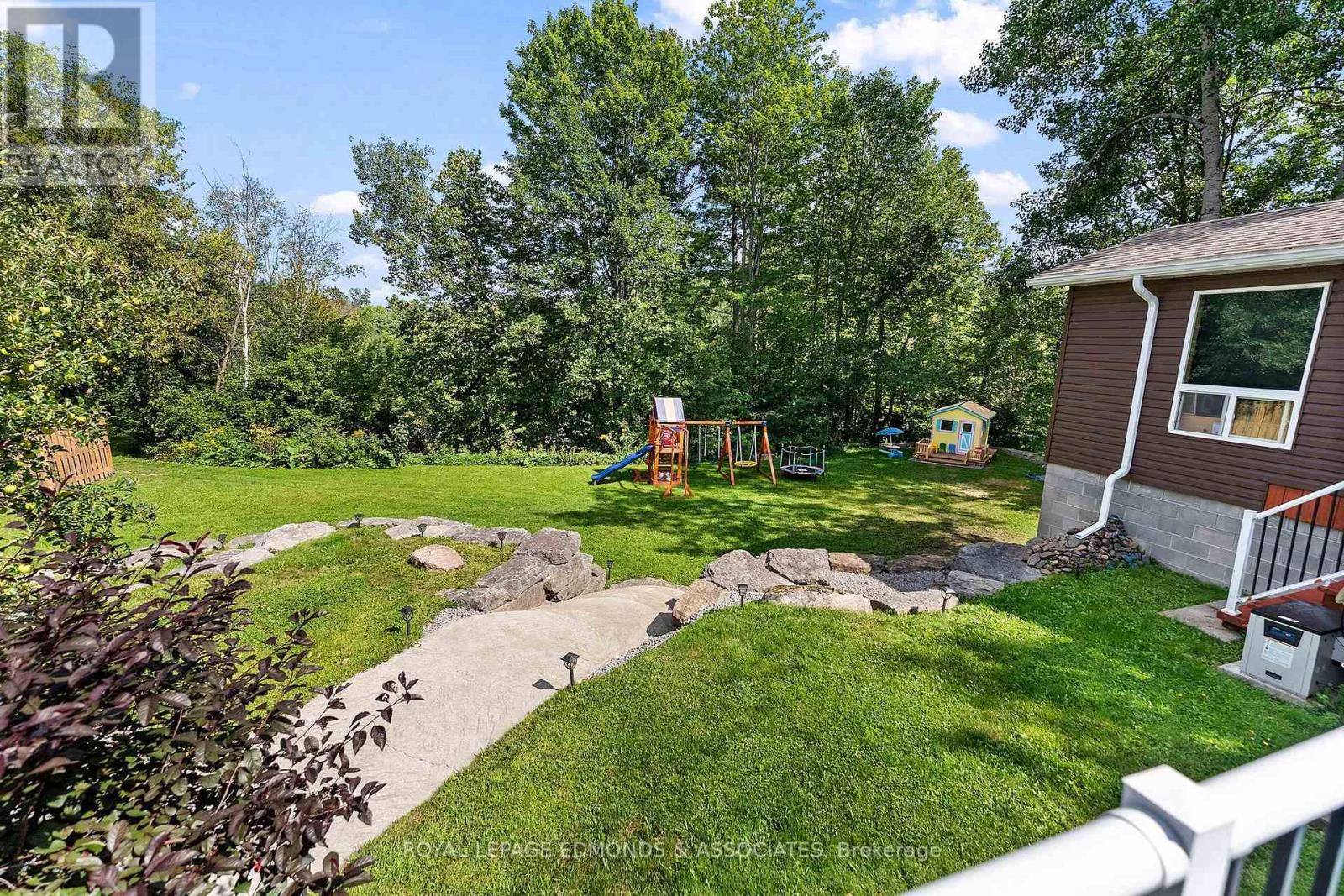 11946 ROUND LAKE ROAD - Image 41