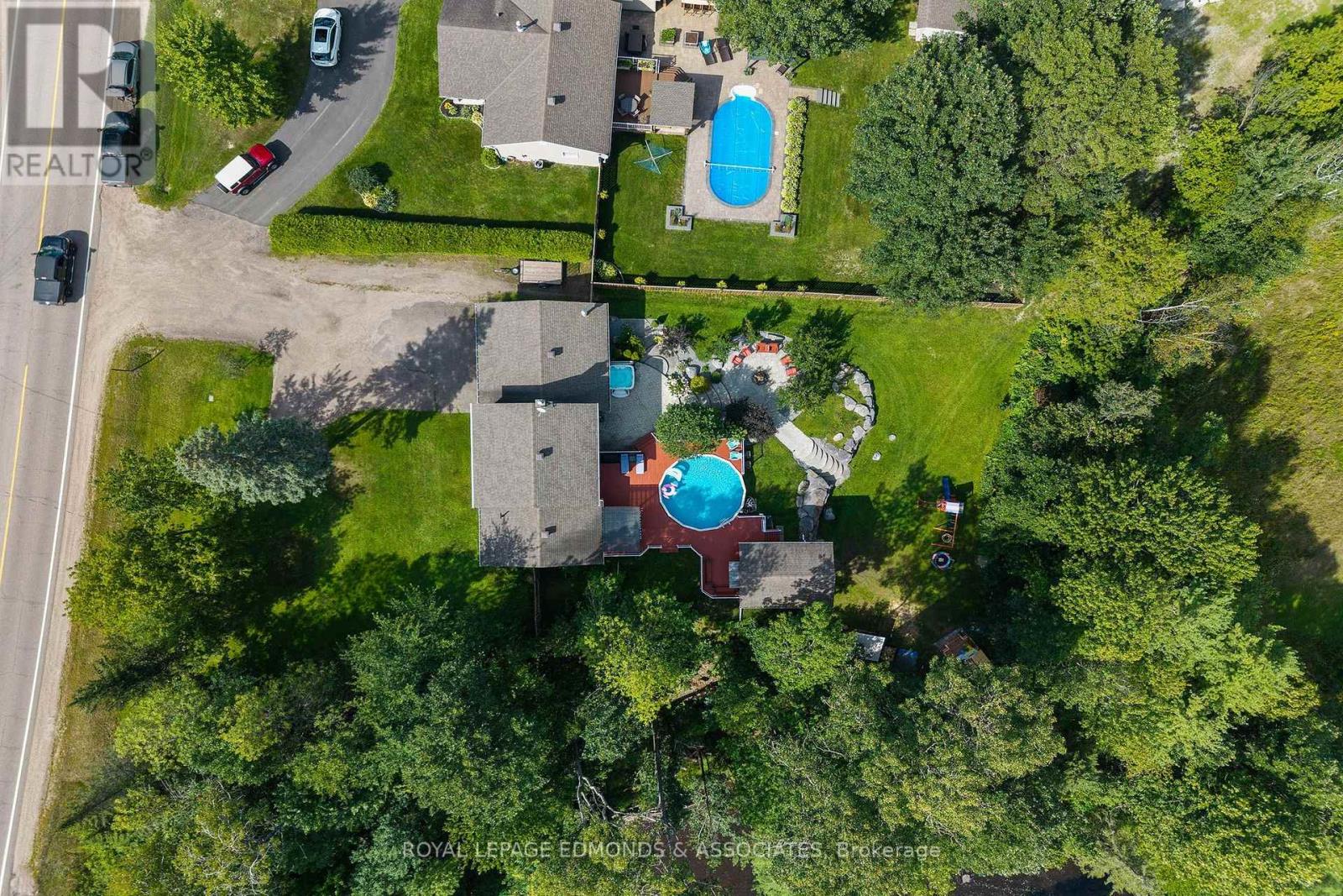 11946 ROUND LAKE ROAD - Image 46