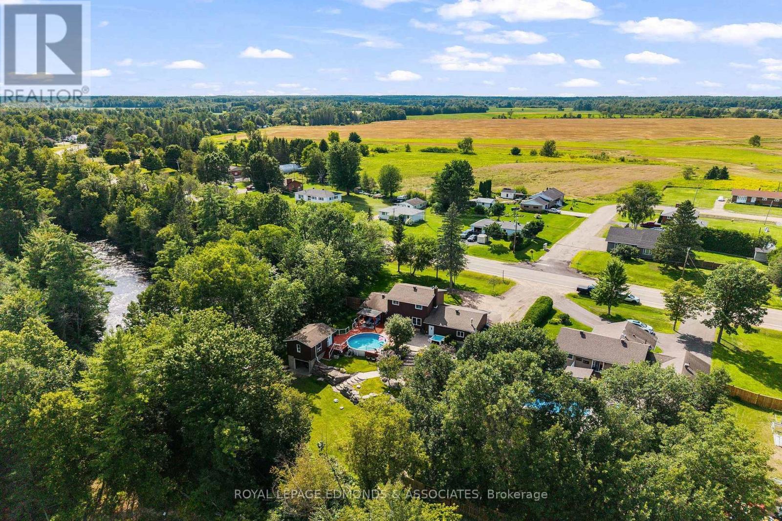 11946 ROUND LAKE ROAD - Image 47