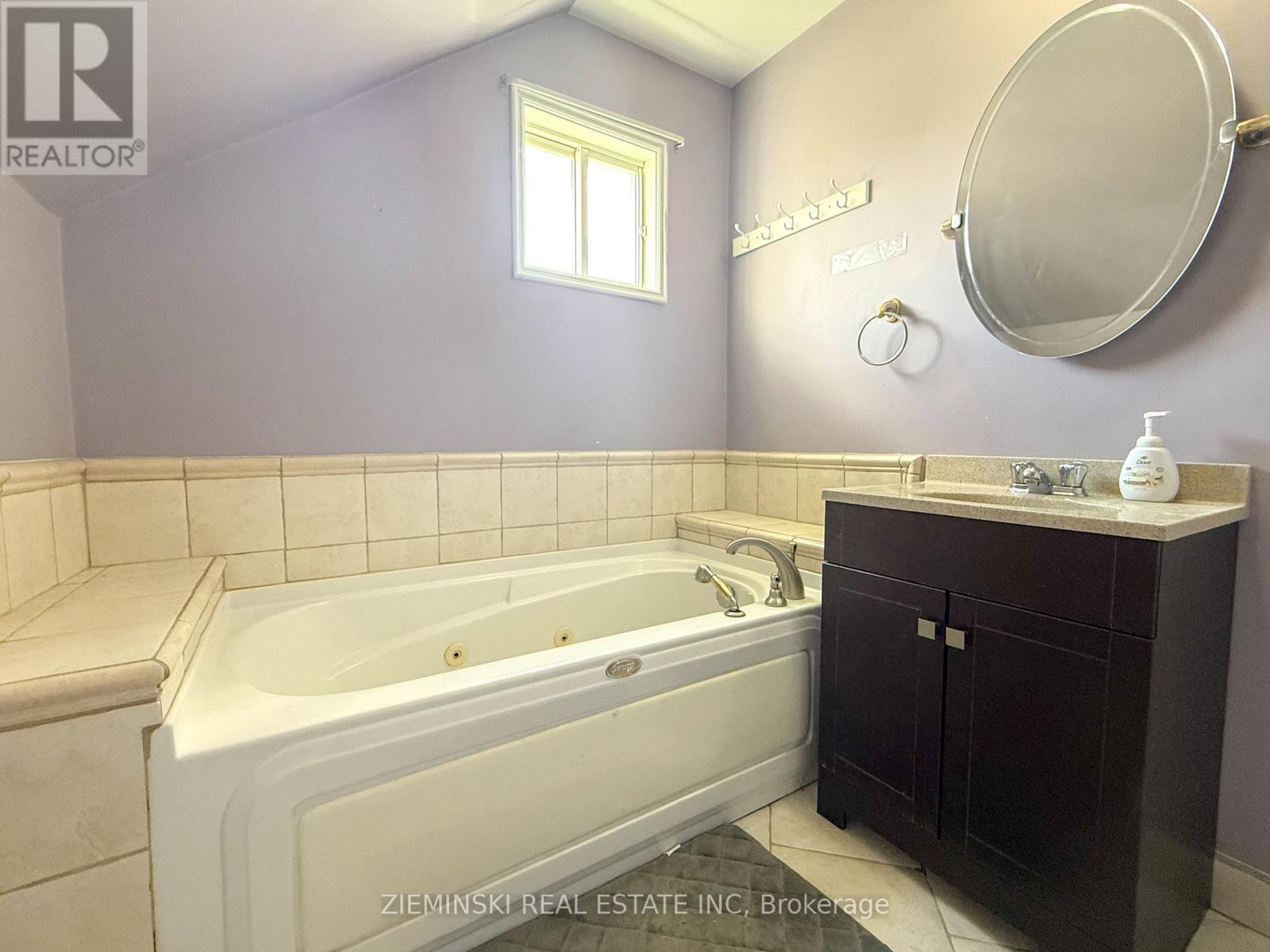 143 ESSEX AVENUE - Image 20