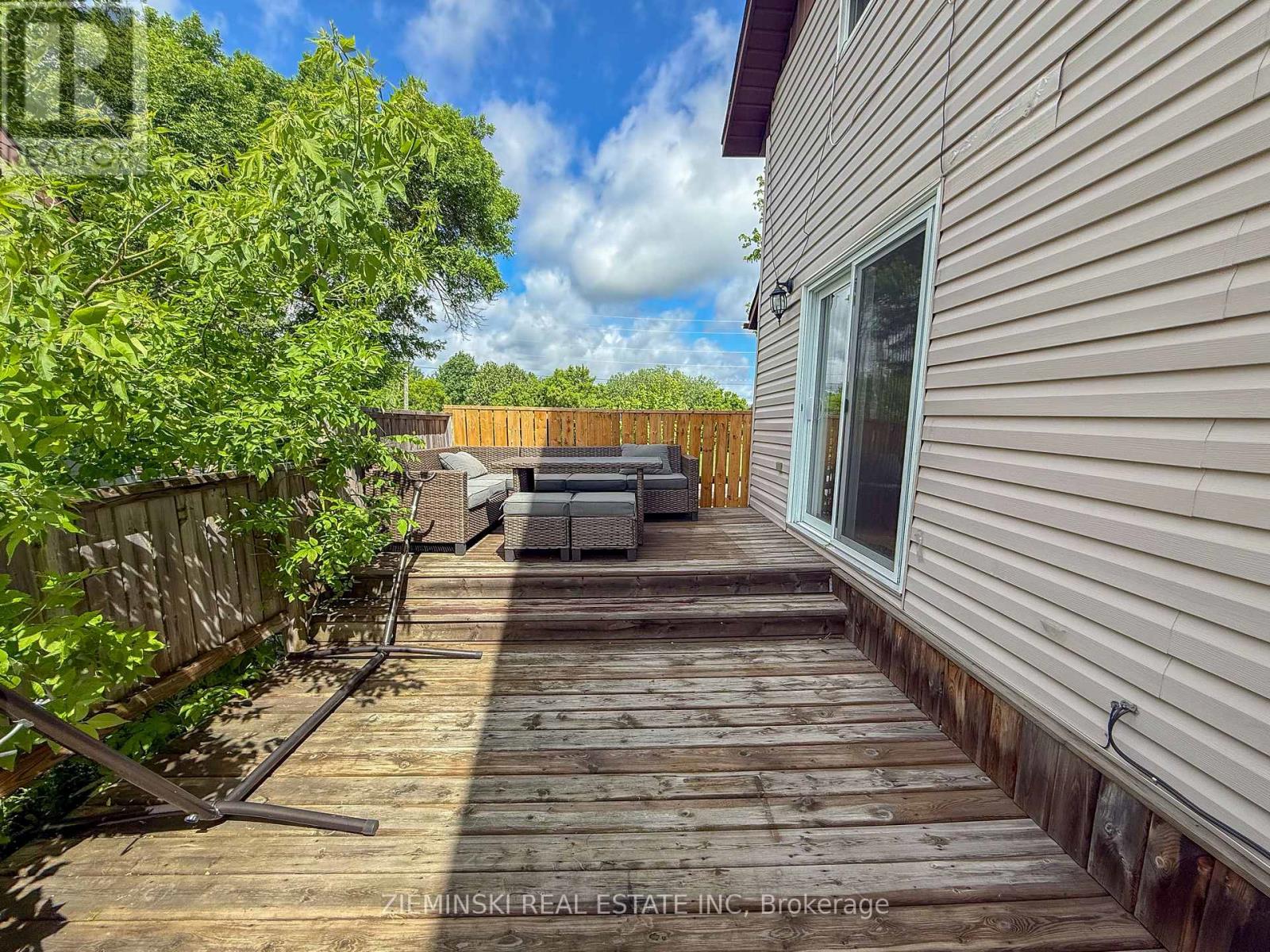 143 ESSEX AVENUE - Image 4