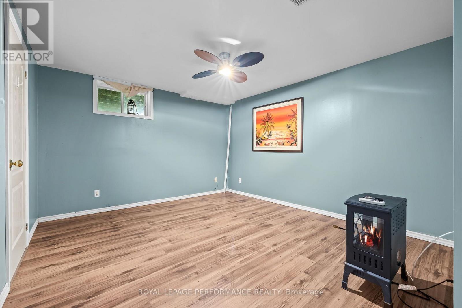 3080 Conc. 3 Plantagenet Road