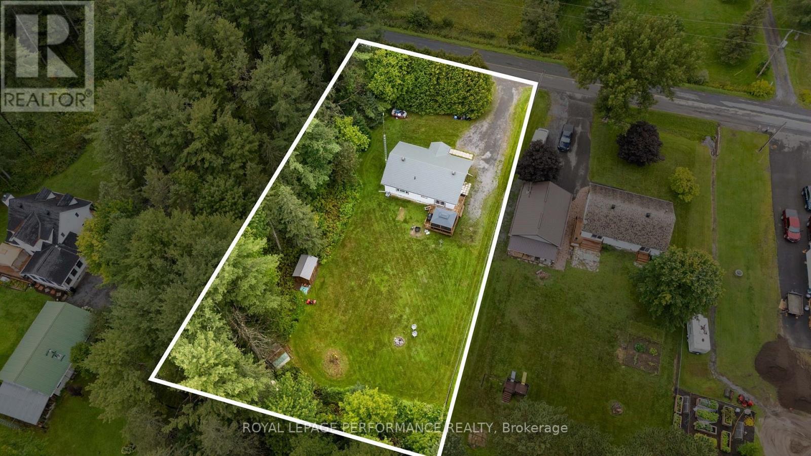 3080 Conc. 3 Plantagenet Road