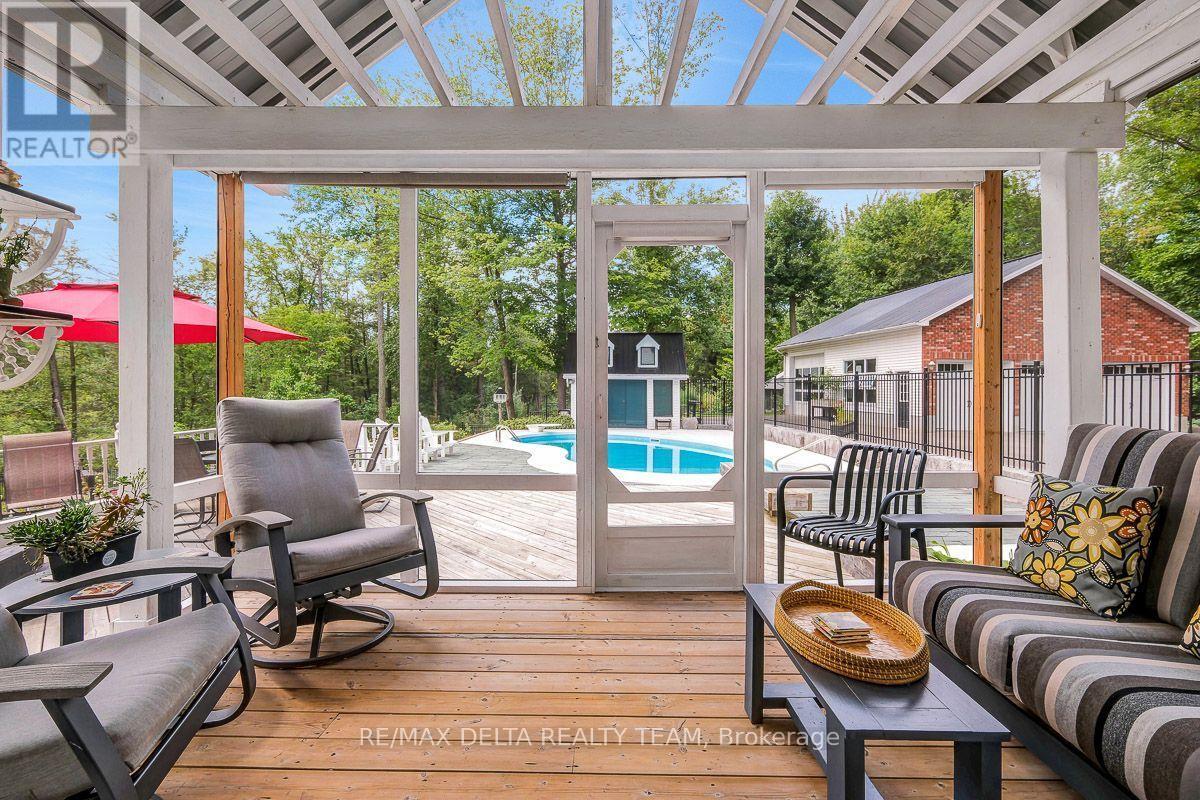 4230 BOUNDARY ROAD N - Image 23