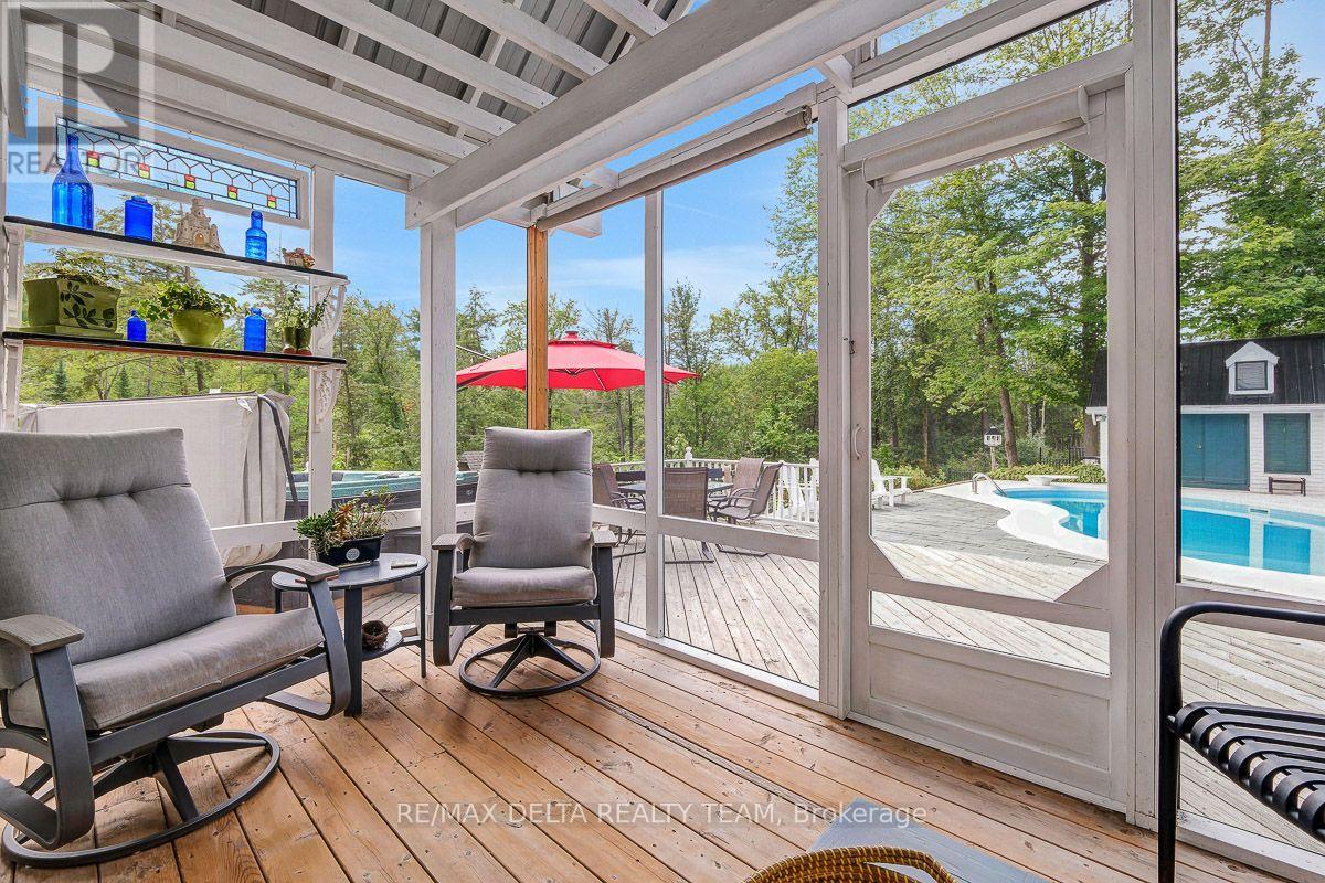 4230 BOUNDARY ROAD N - Image 24
