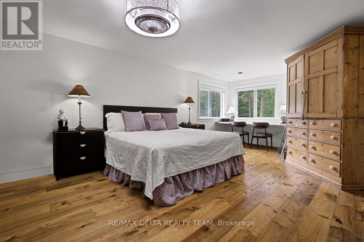 4230 BOUNDARY ROAD N - Image 29