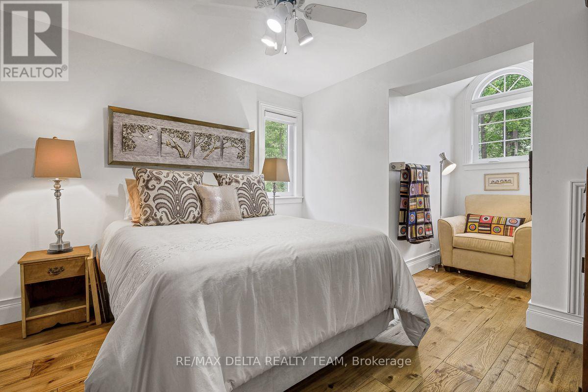 4230 BOUNDARY ROAD N - Image 34