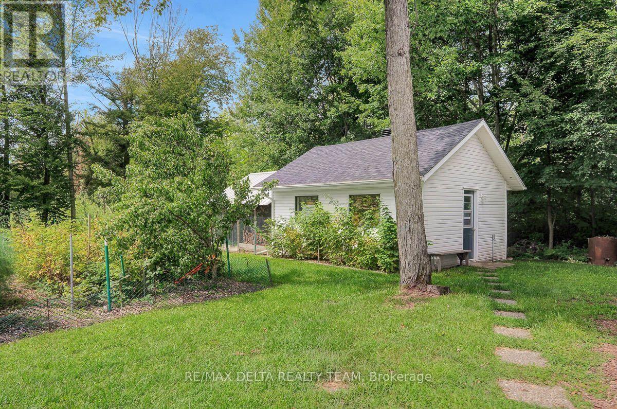 4230 BOUNDARY ROAD N - Image 46