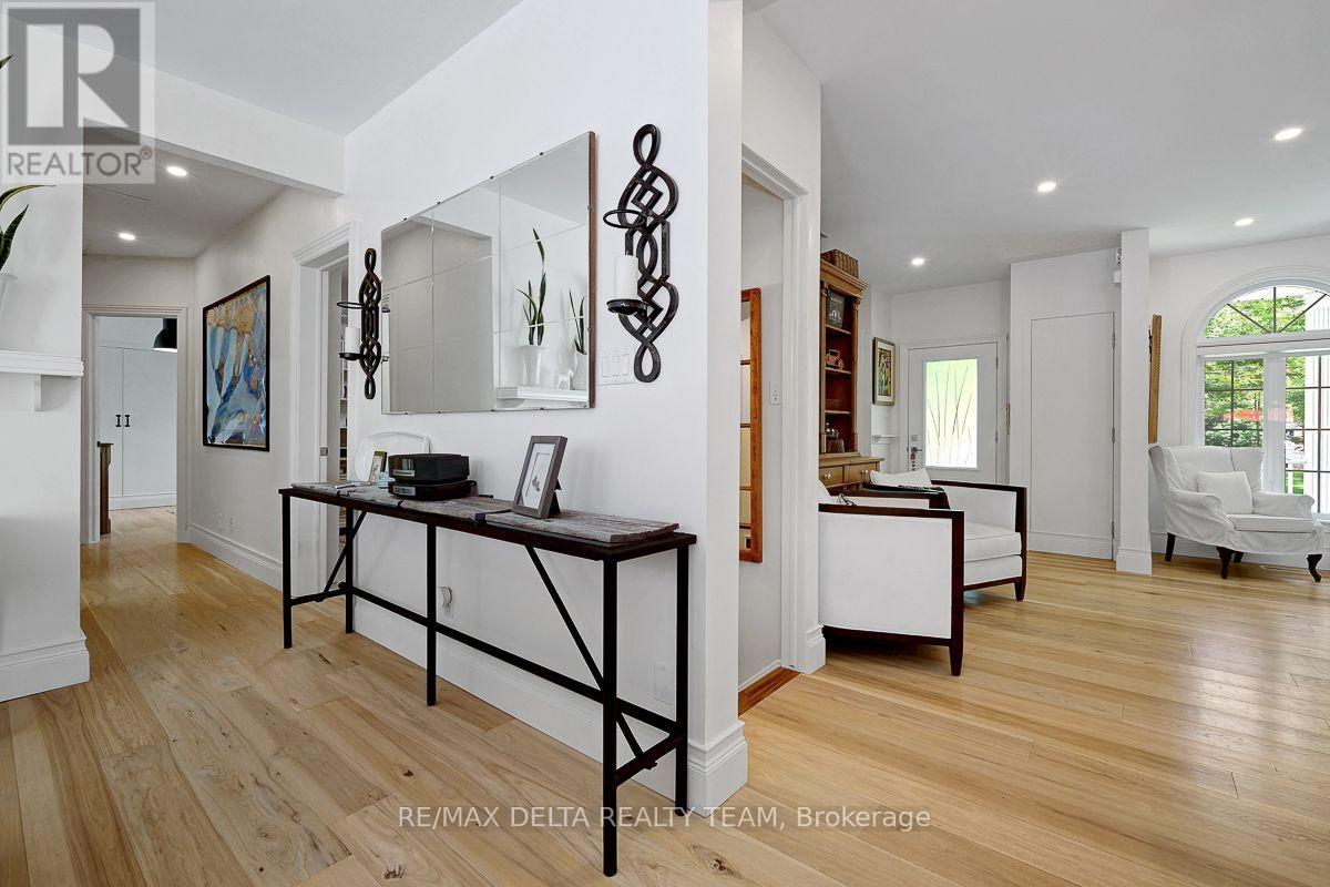4230 BOUNDARY ROAD N - Image 7