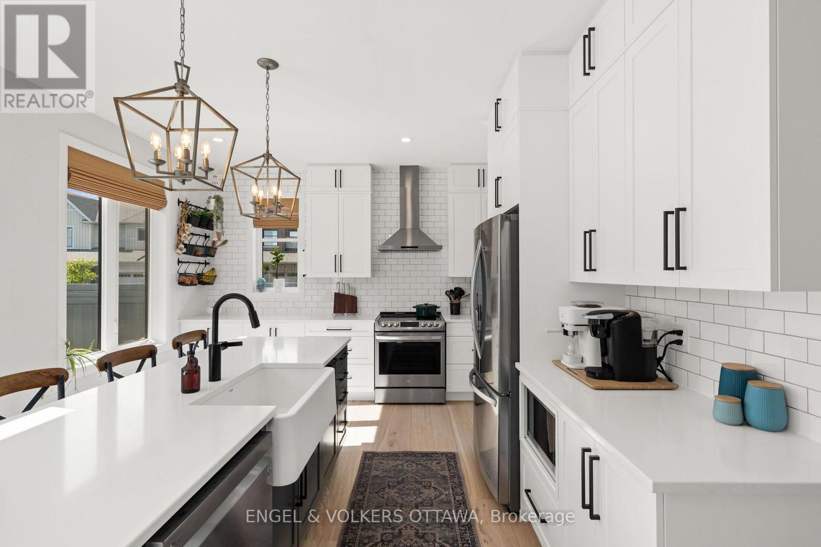 720 COAST CIRCLE - Image 11