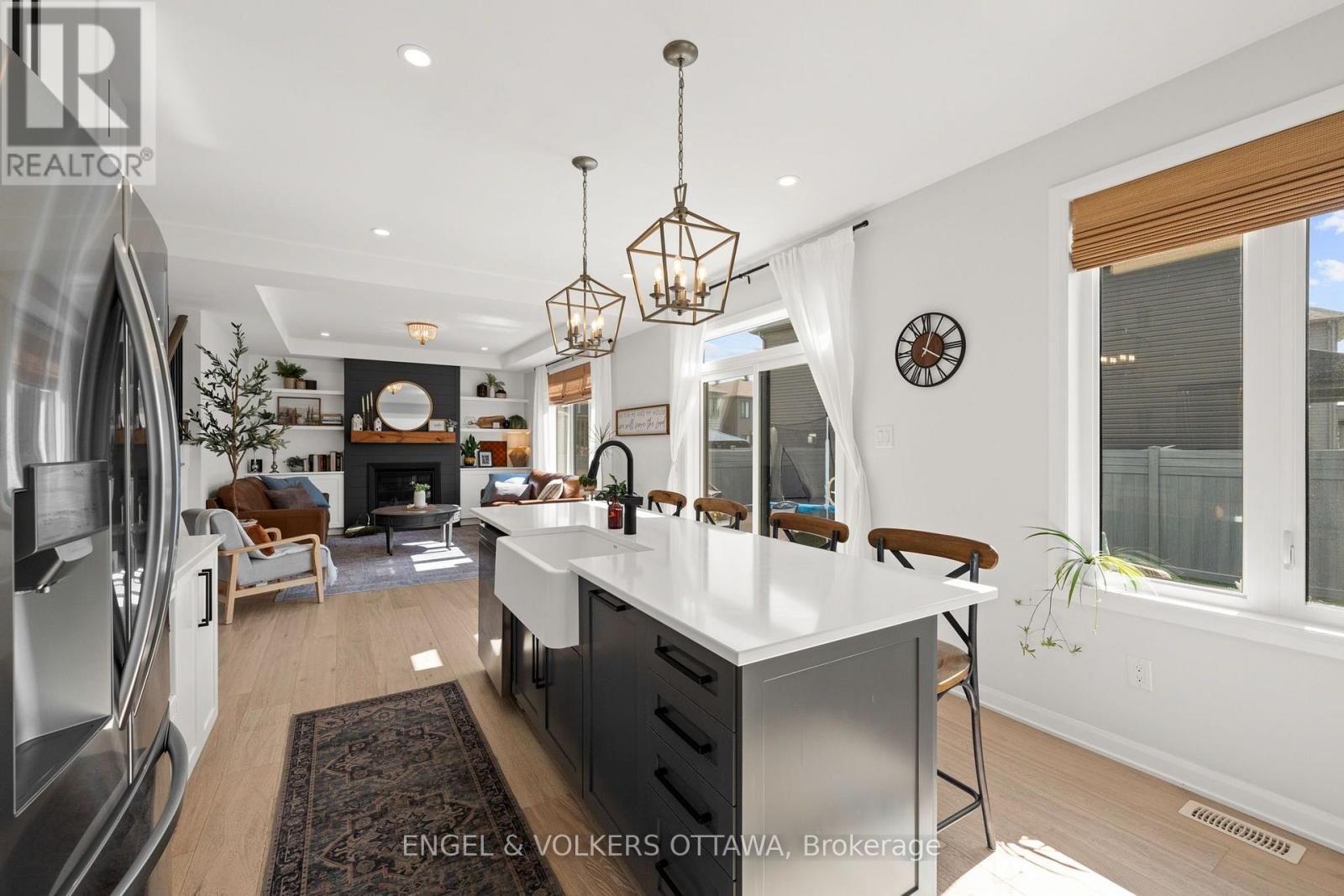 720 COAST CIRCLE - Image 13