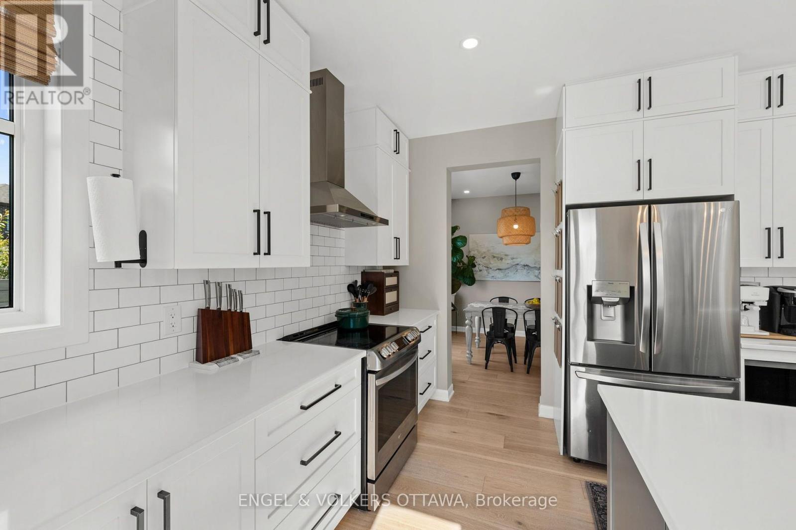 720 COAST CIRCLE - Image 14