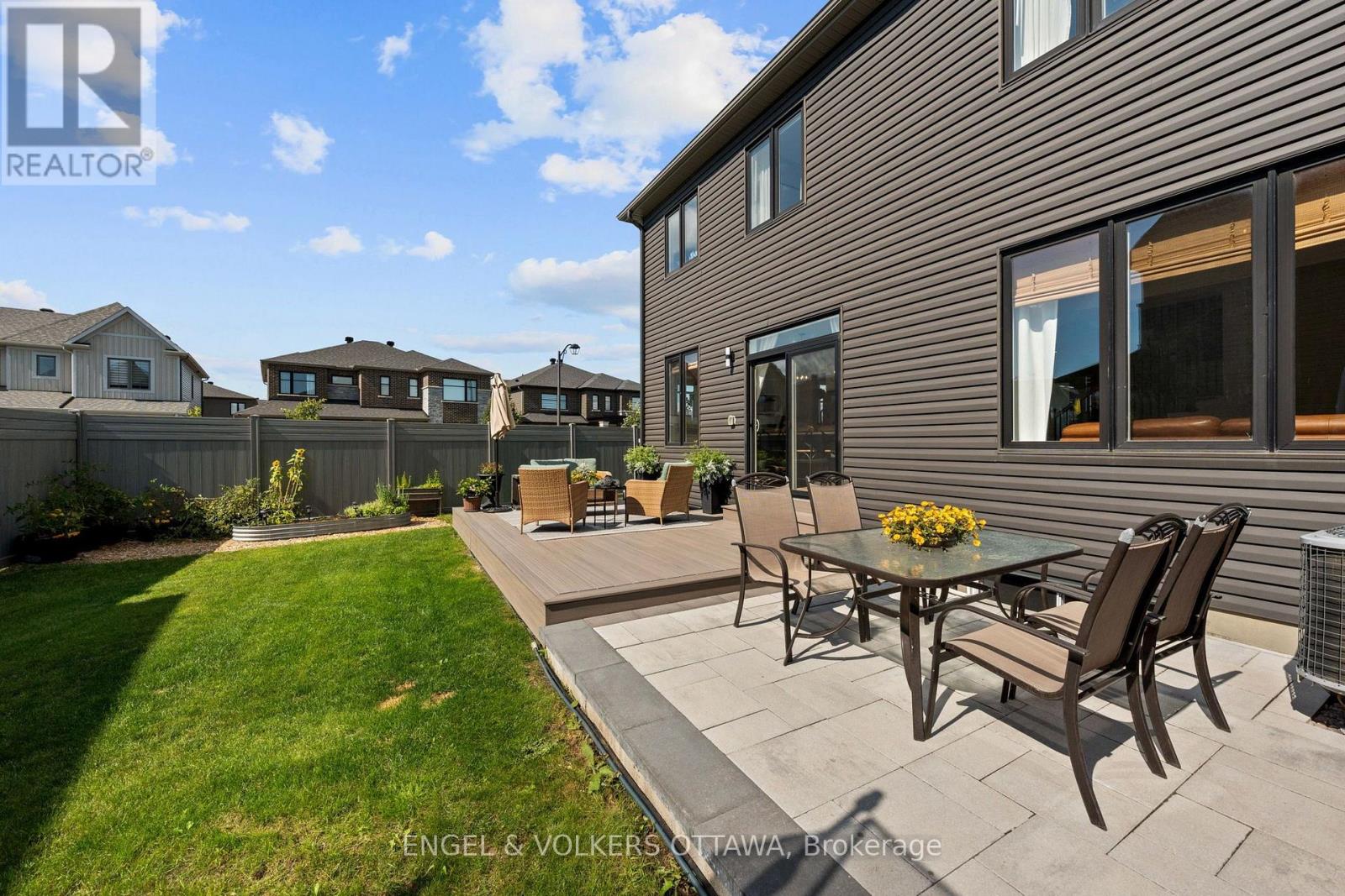 720 COAST CIRCLE - Image 44