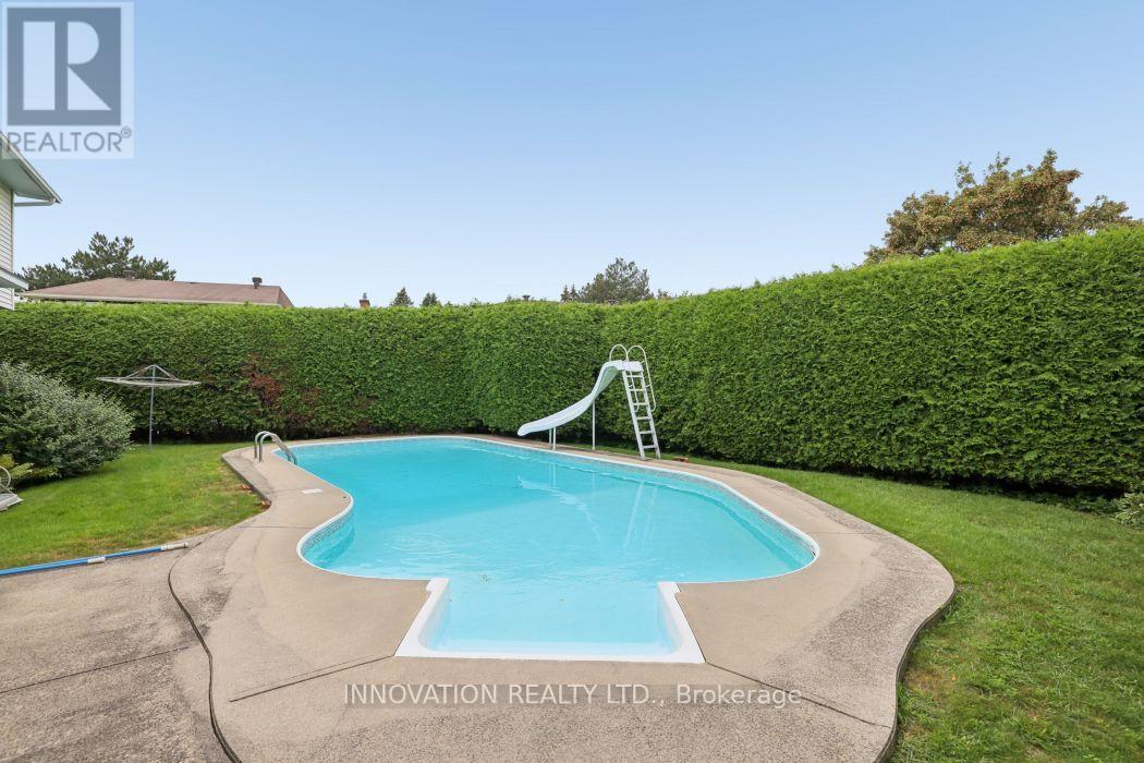 64 THARE CRESCENT - Image 33