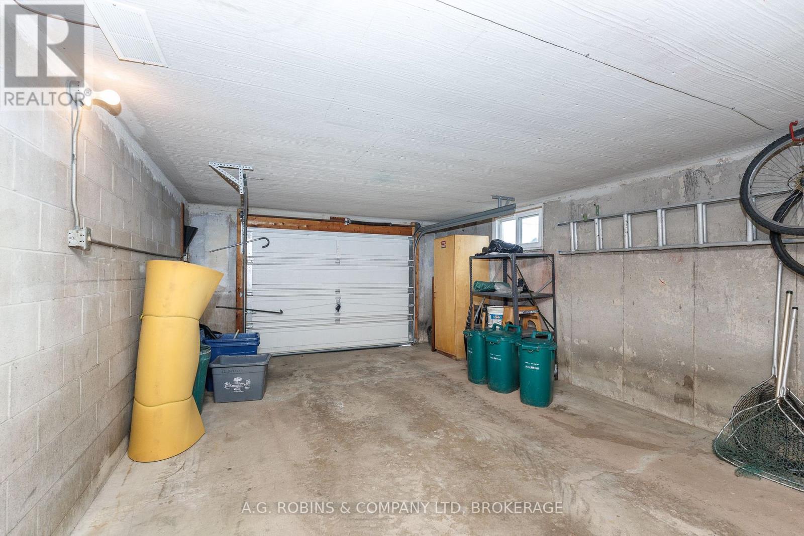 12 BERKLEY AVENUE - 21