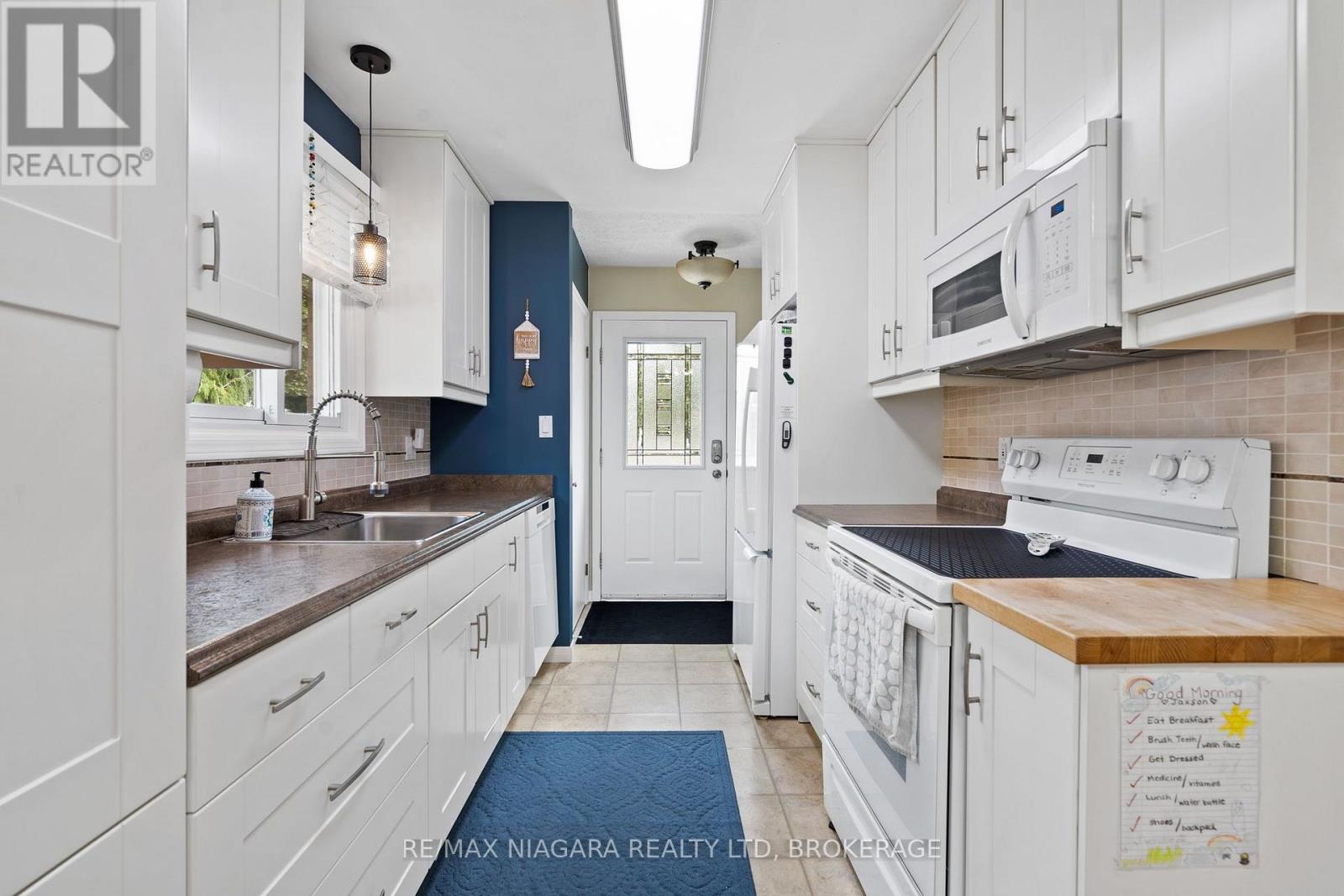 7803 SALISBURY PLACE - Image 9