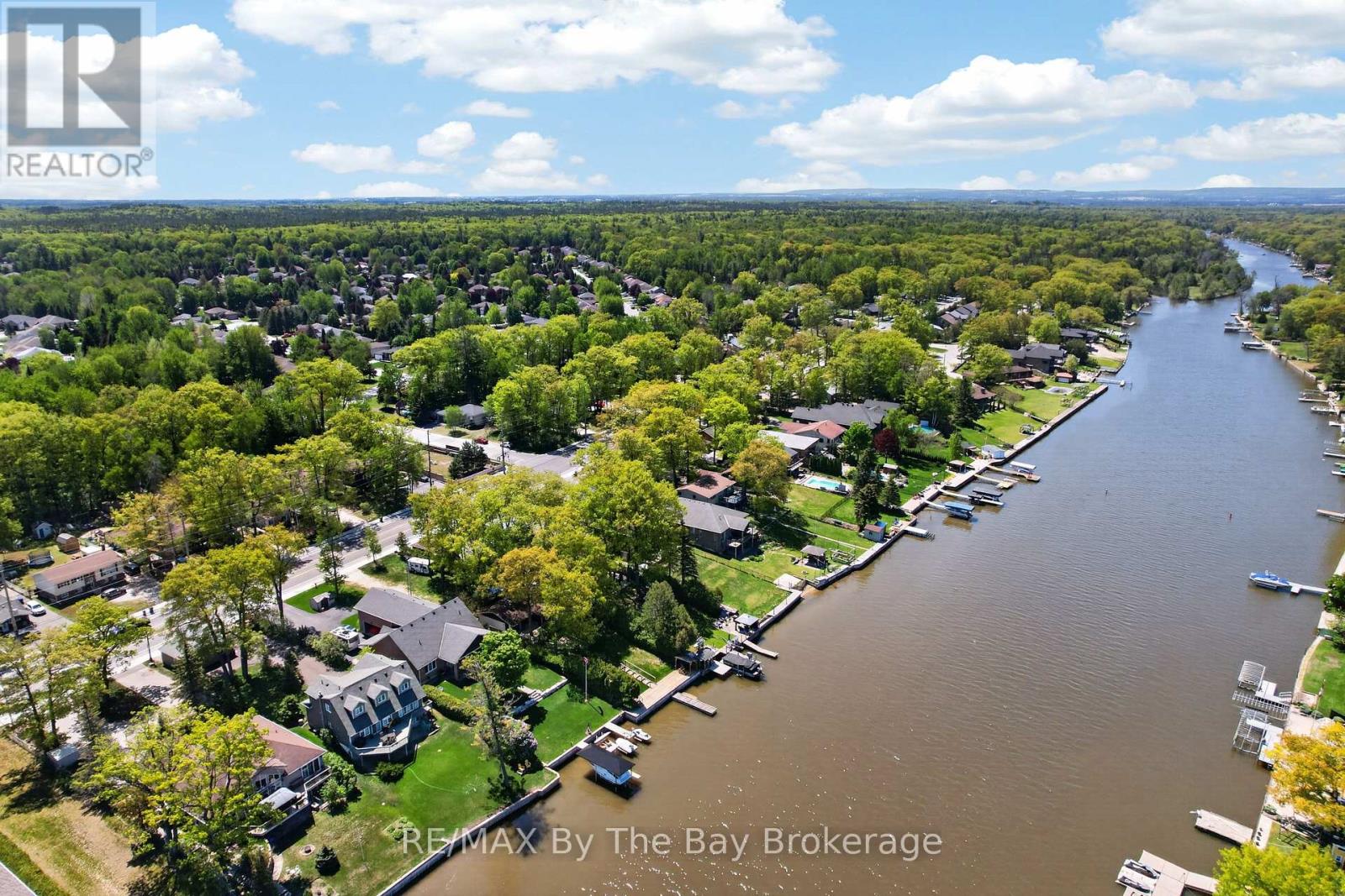 1416 RIVER ROAD W - 42