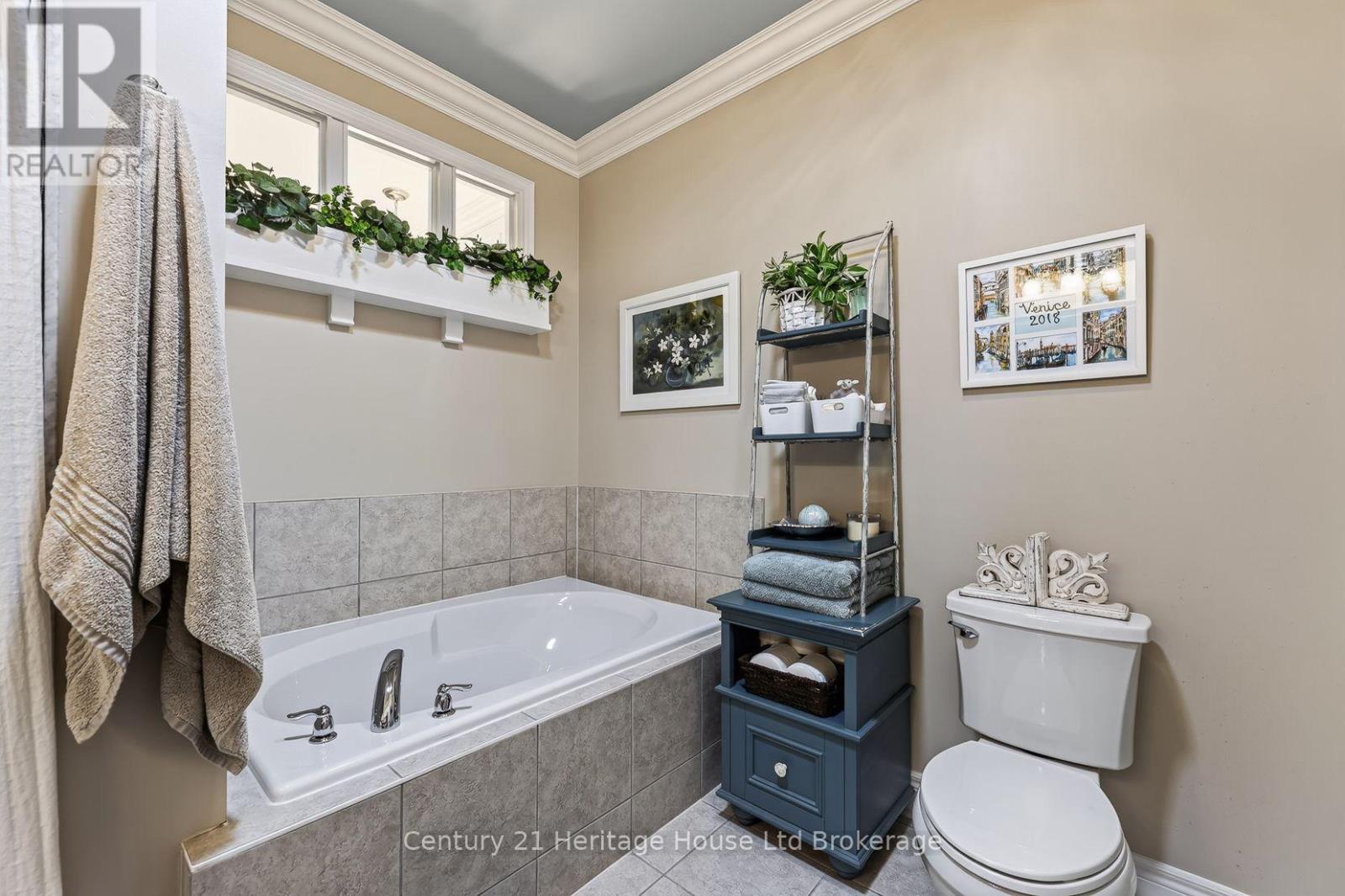 528 BALDWIN CRESCENT - Image 21