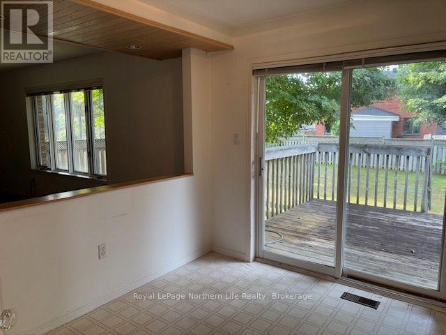 14 NOTTINGHAM DRIVE - 22