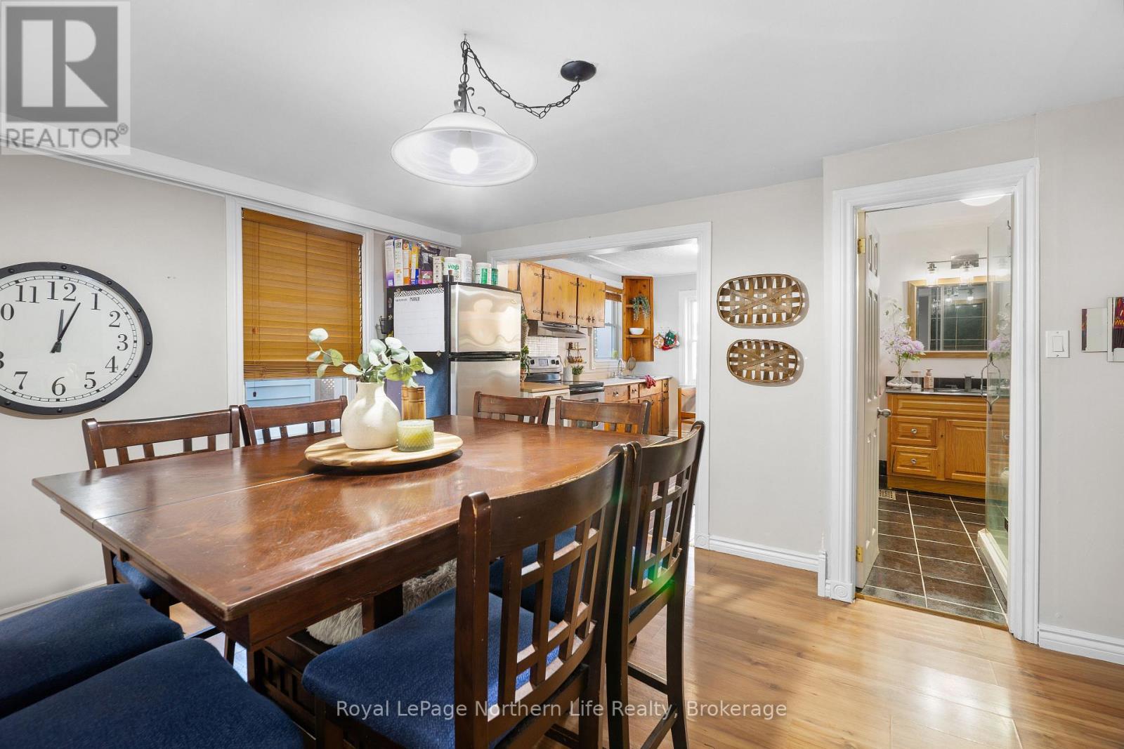 478 FIRST AVENUE W - Image 12
