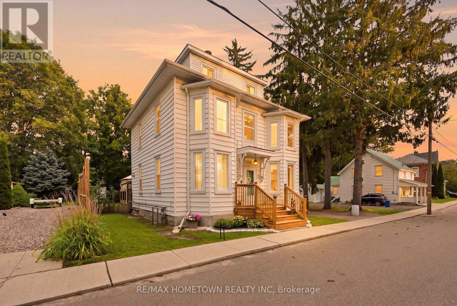 Property for sale at 3 REID STREET