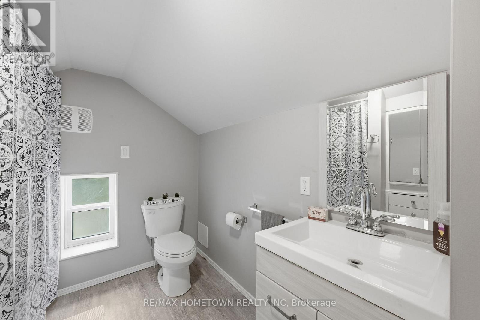 3 REID STREET - Image 32