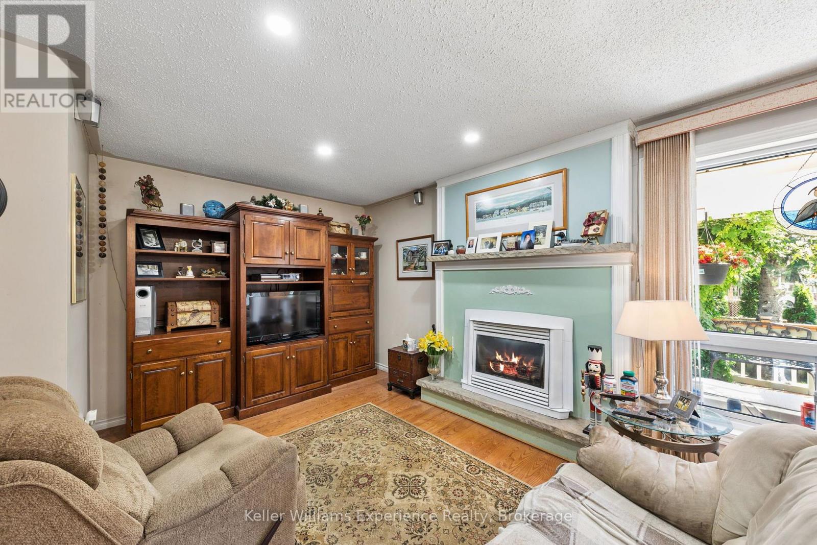 6 BONAVENTURE PLACE - Image 4