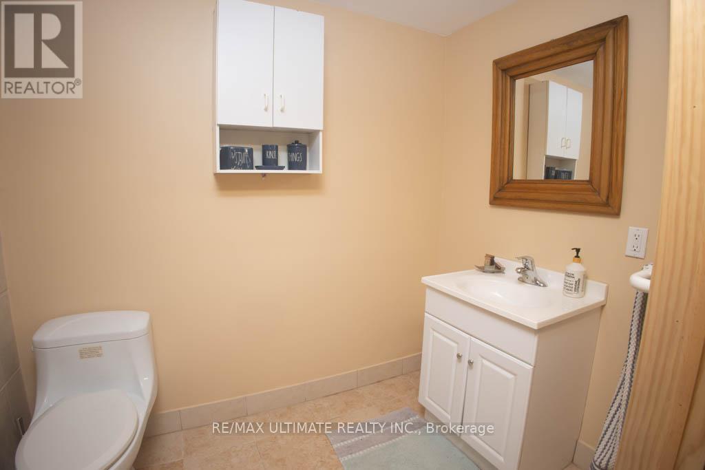 63 SUMAC LANE - 30