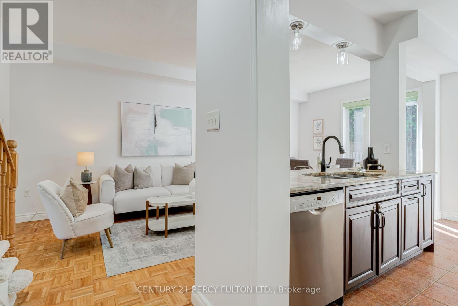 366 STROUDS LANE - 11