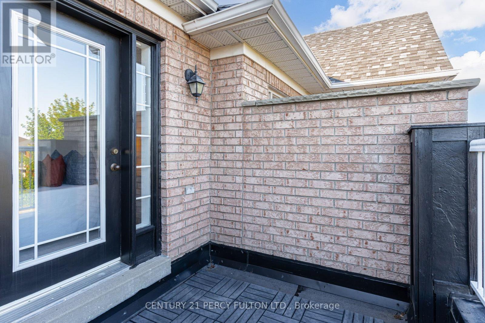 366 STROUDS LANE - 42