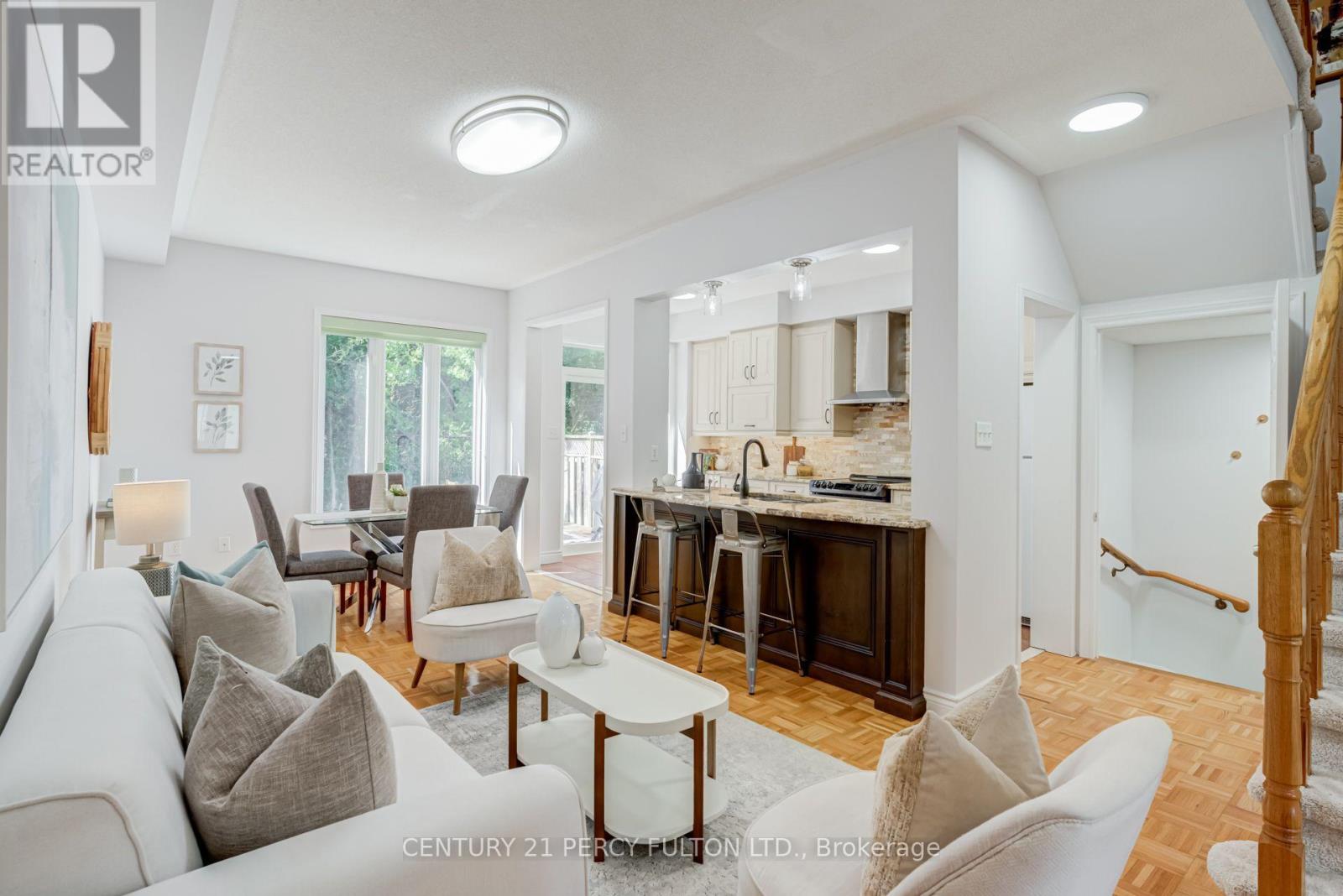 366 STROUDS LANE - 9