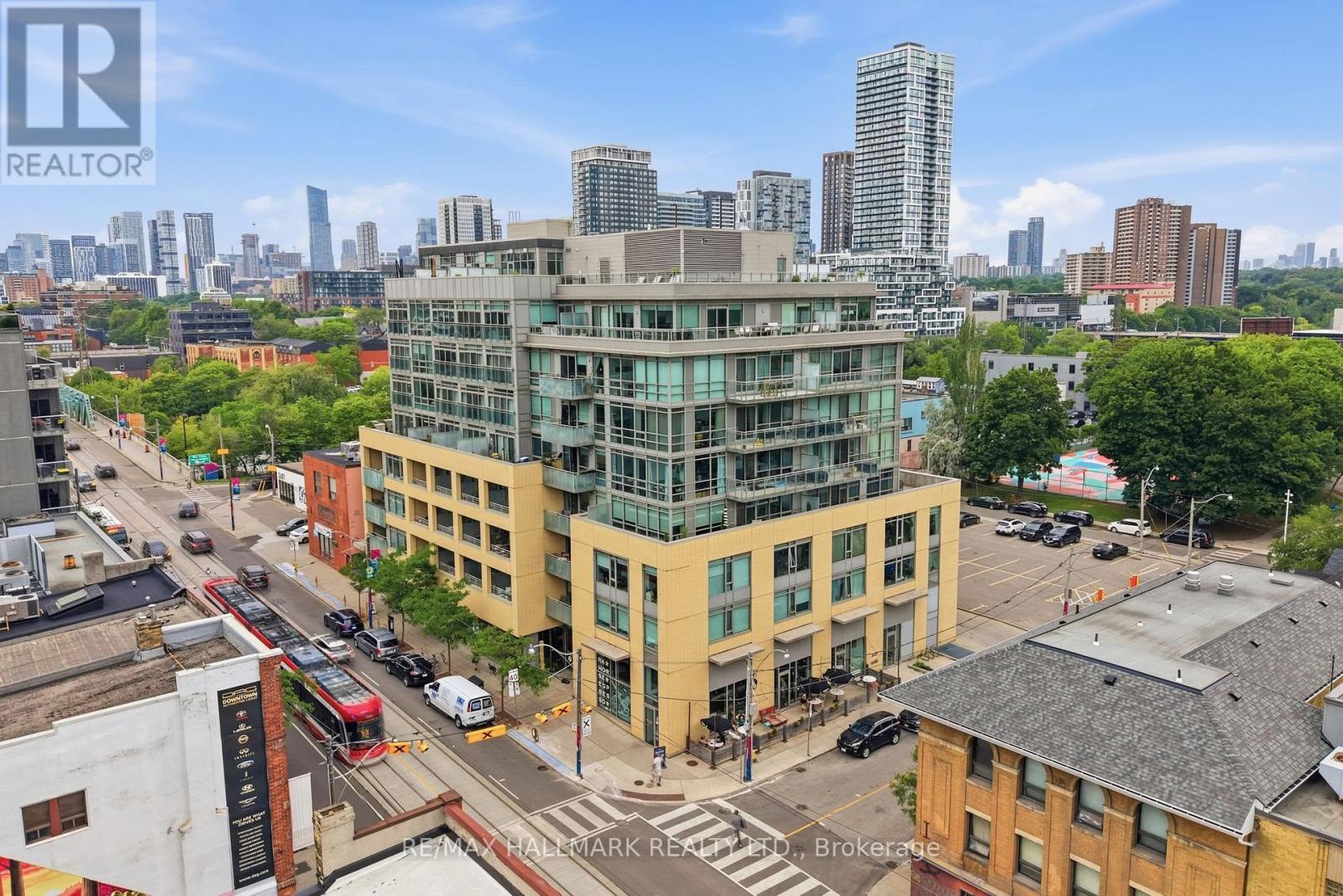 #602 630 QUEEN STREET E - 28