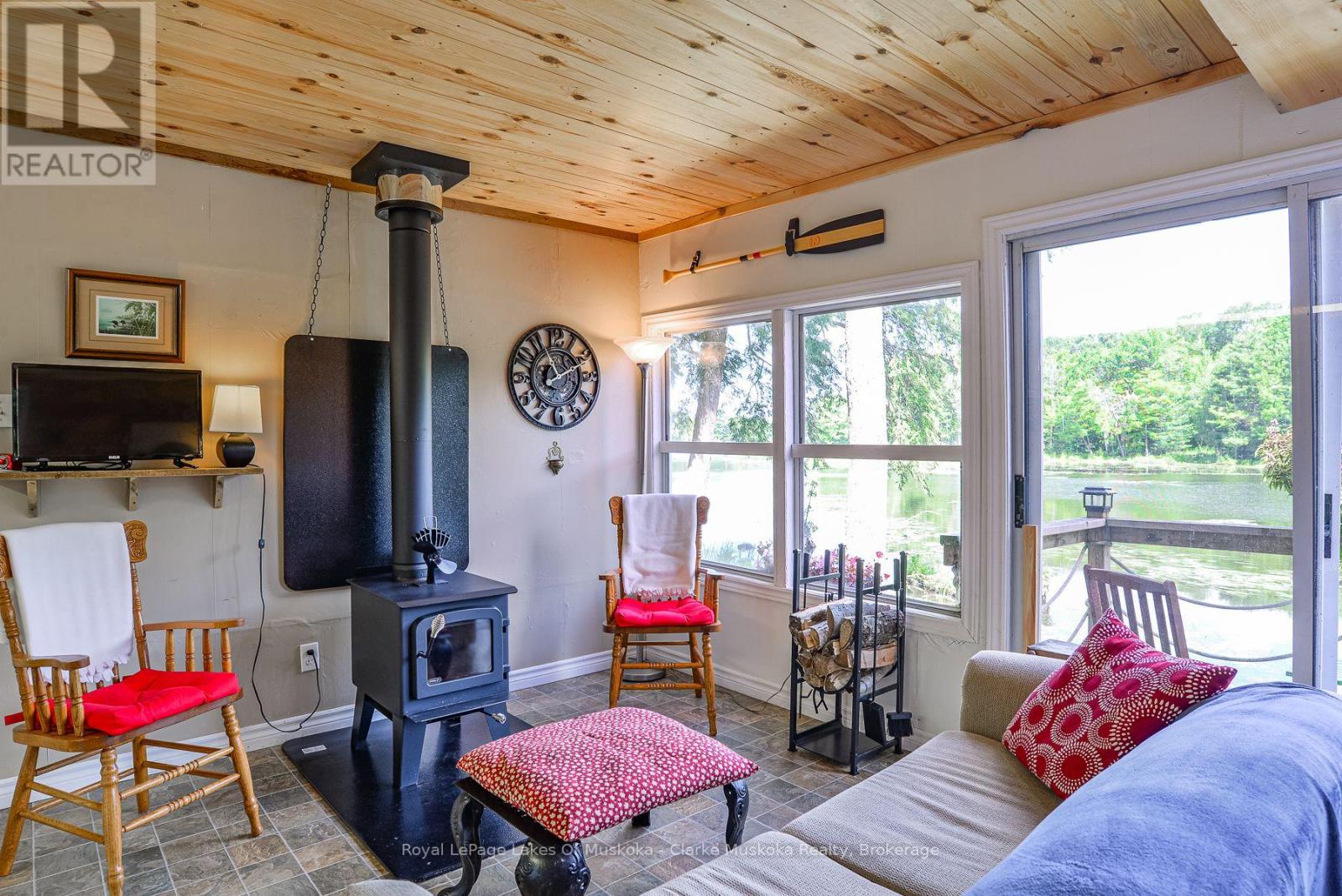 38 ISLAND 130 SEVERN RIVER - Image 6
