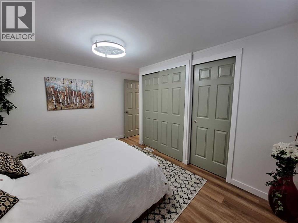 27, 38126 Range Road 283 - 11