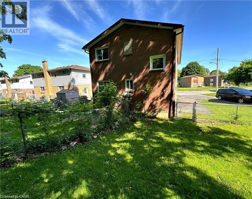 64-66 OAKWOOD Avenue - 27