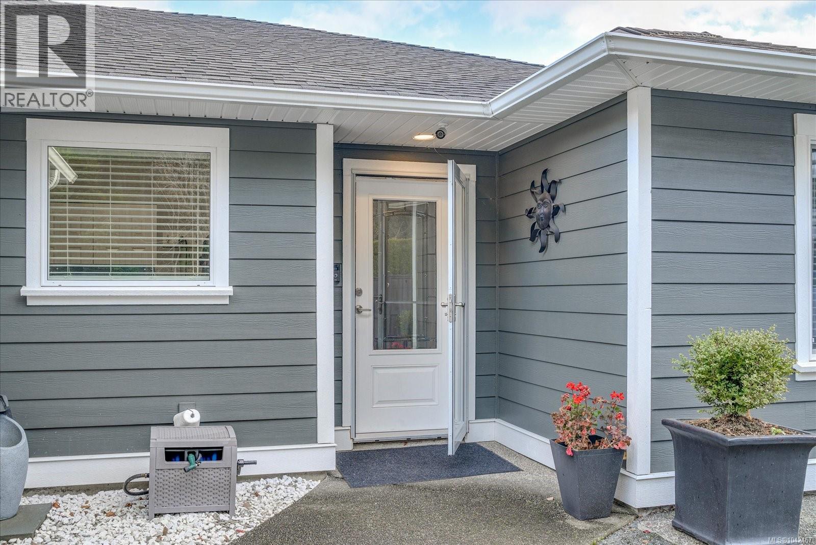 308 Church Rd, Parksville