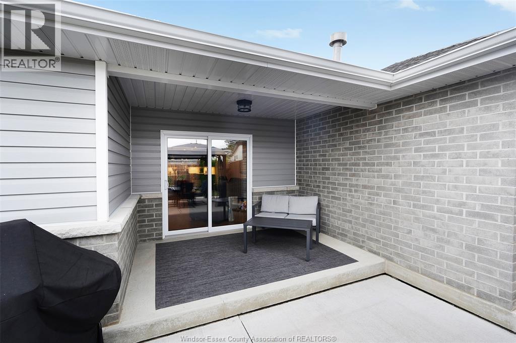 171 MEADOWVIEW AVENUE - Image 32
