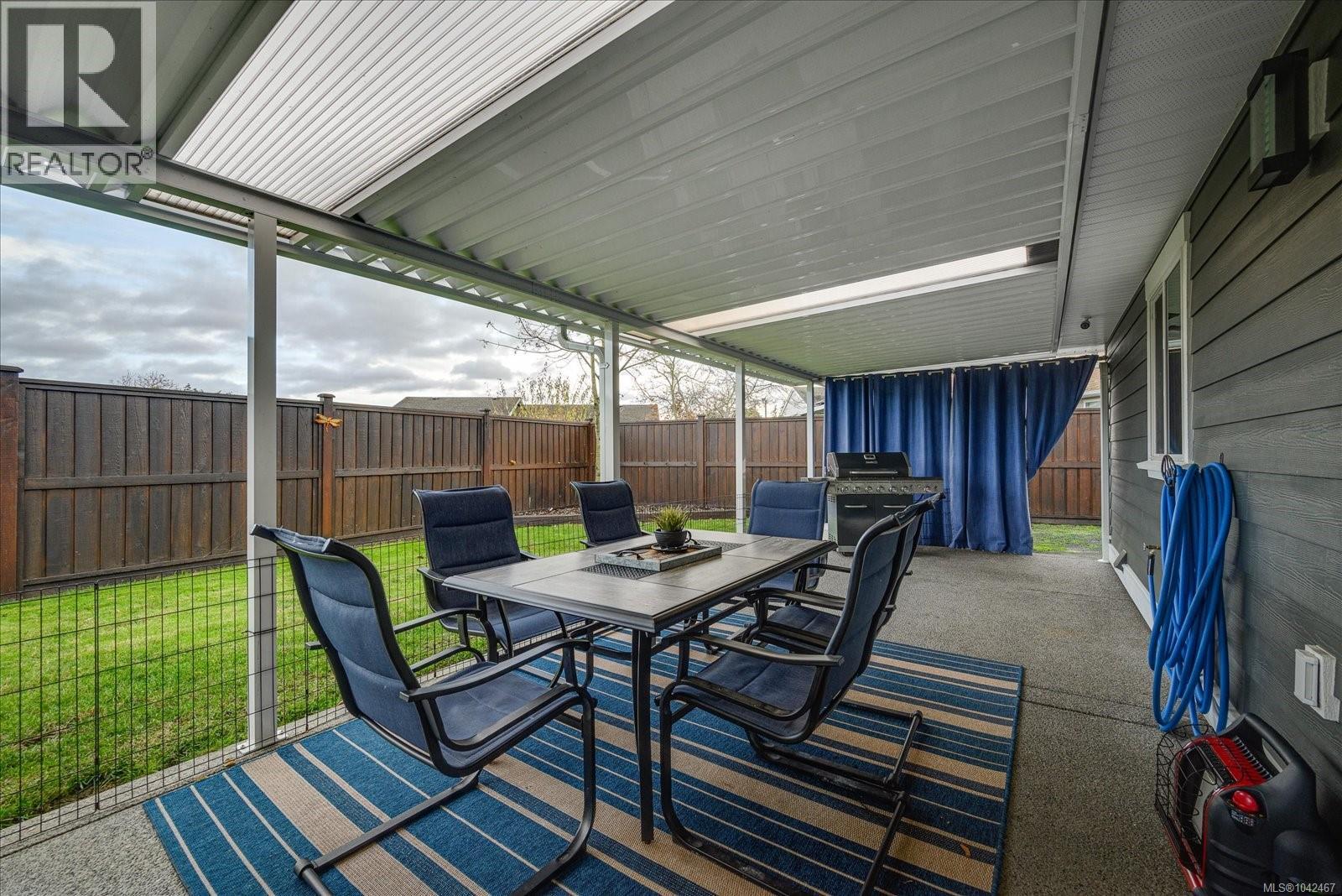 308 Church Rd, Parksville