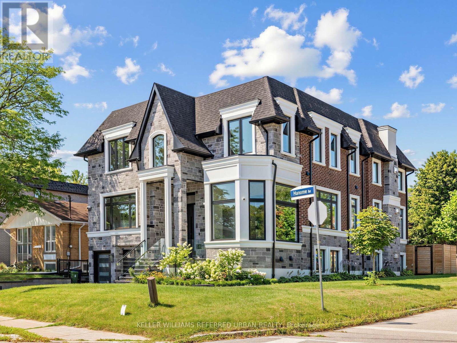 35 LLOYDMINSTER CRESCENT - Image 4